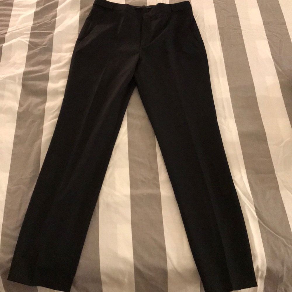 Zara pants perfect for daily work style